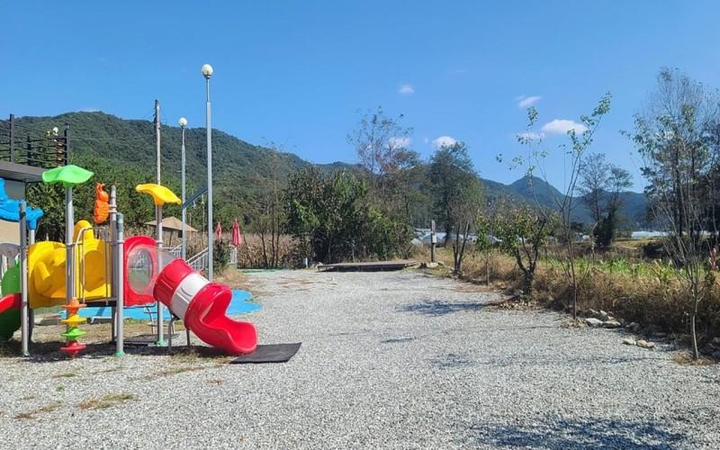 양평 휴캠핑워크샵펜션 (Yangpyeong Hue Camping Workshop Pension)