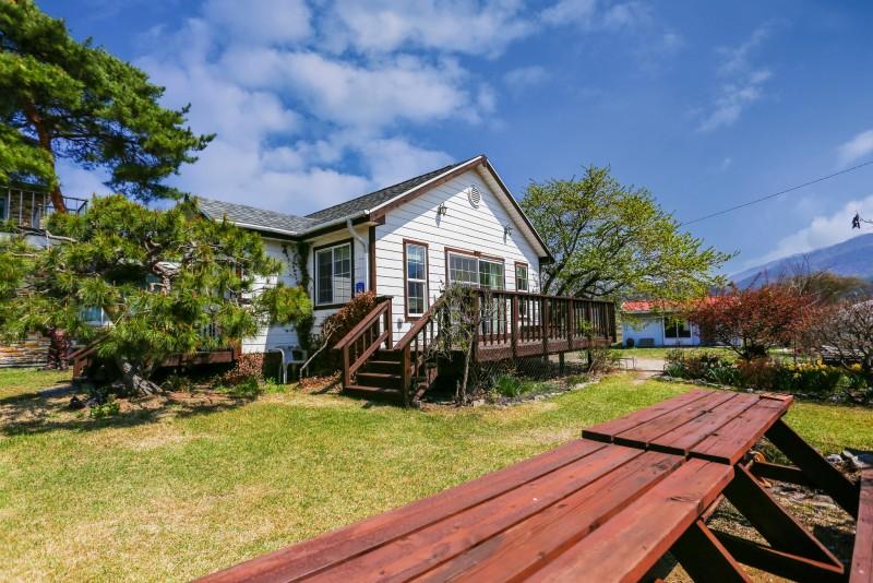 공주 갑사자연속으로펜션 (Gongju Gapsa Nature Into the Pension)