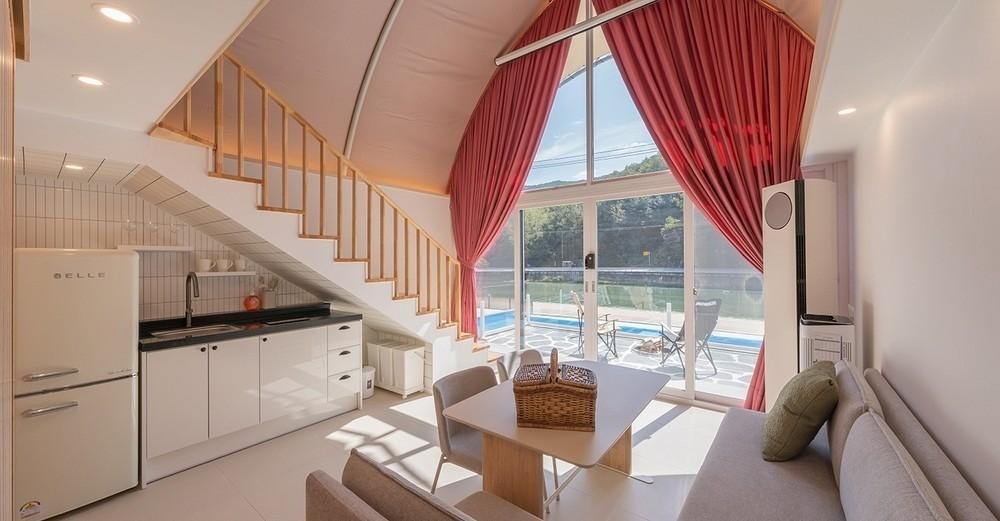 럭셔리 글램핑 라피네  (Luxury Glamping Lapine)