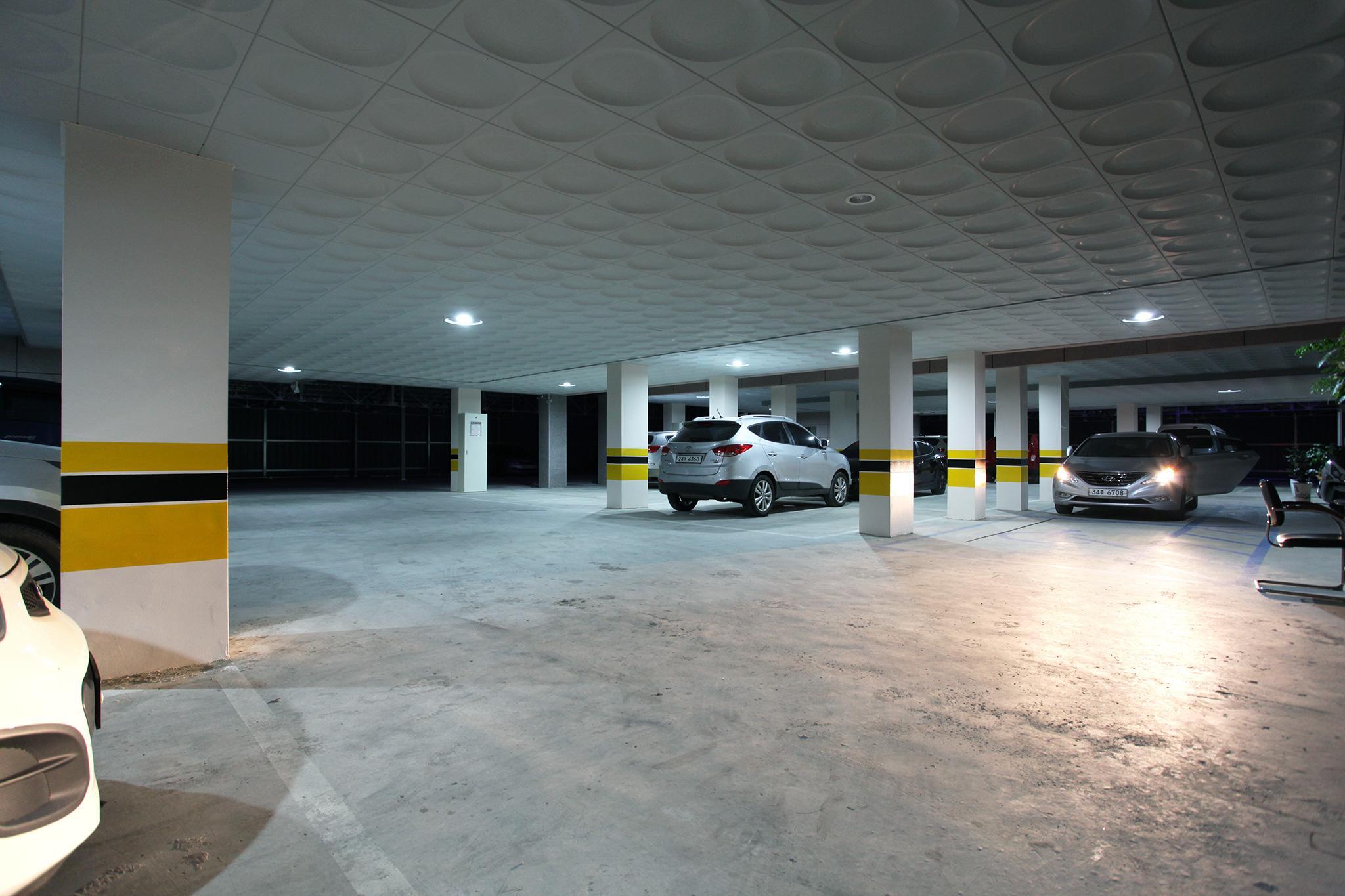 논산 마운틴 (Nonsan Mountain Hotel)