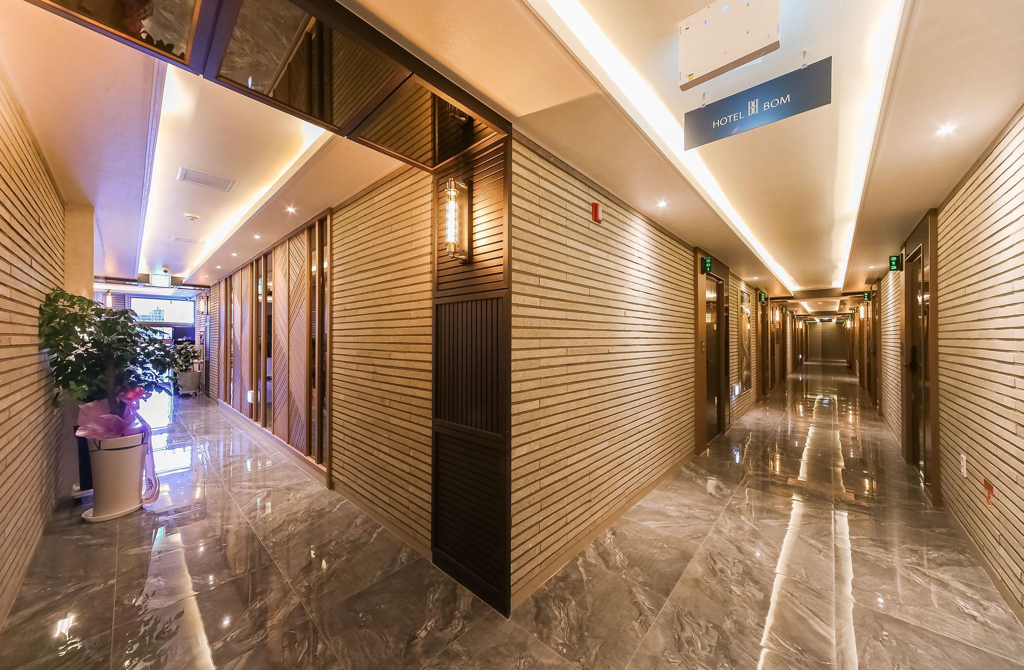 포항 대잠동 Hotel BOM (Pohang Daejamdong Hotel BOM)