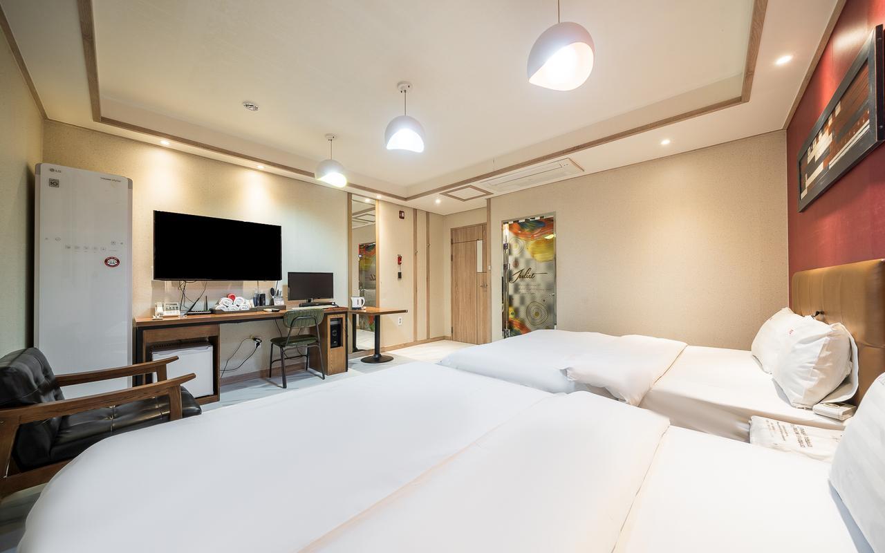 안동 옥동 줄리엣 (Andong Okdong Juliet)