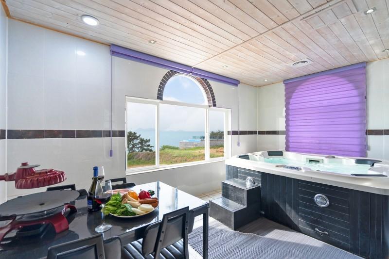 부안 보보스펜션 (Buan Bobos Pension)