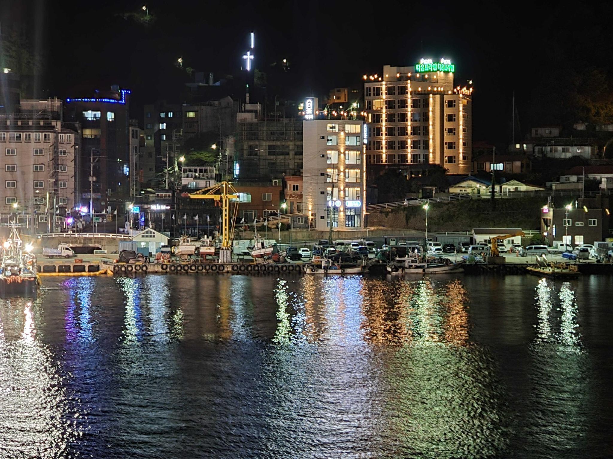 울릉 부티크 아우라 (Ulleung boutique aura)