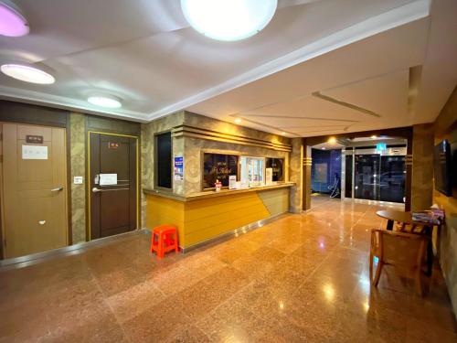 에프원 호텔 (F1 Hotel)