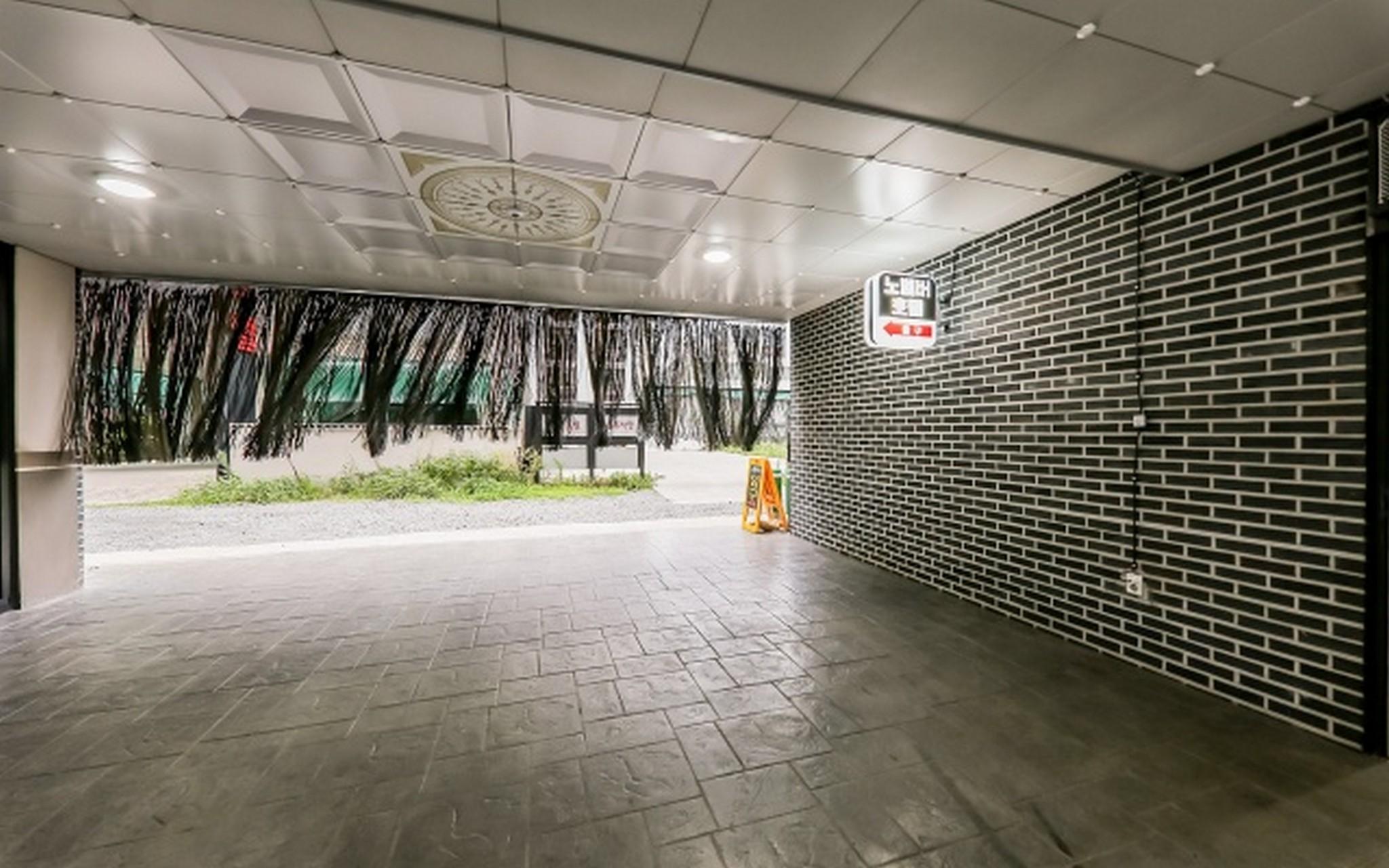 서산 호텔 노벰버 (Seosan Hotel November)