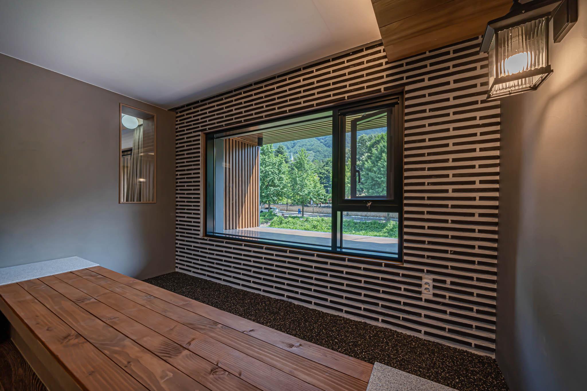 울산 영남알프스 간월재 호텔 (Ulsan Yeongnam Alps Ganwoljae Hotel)