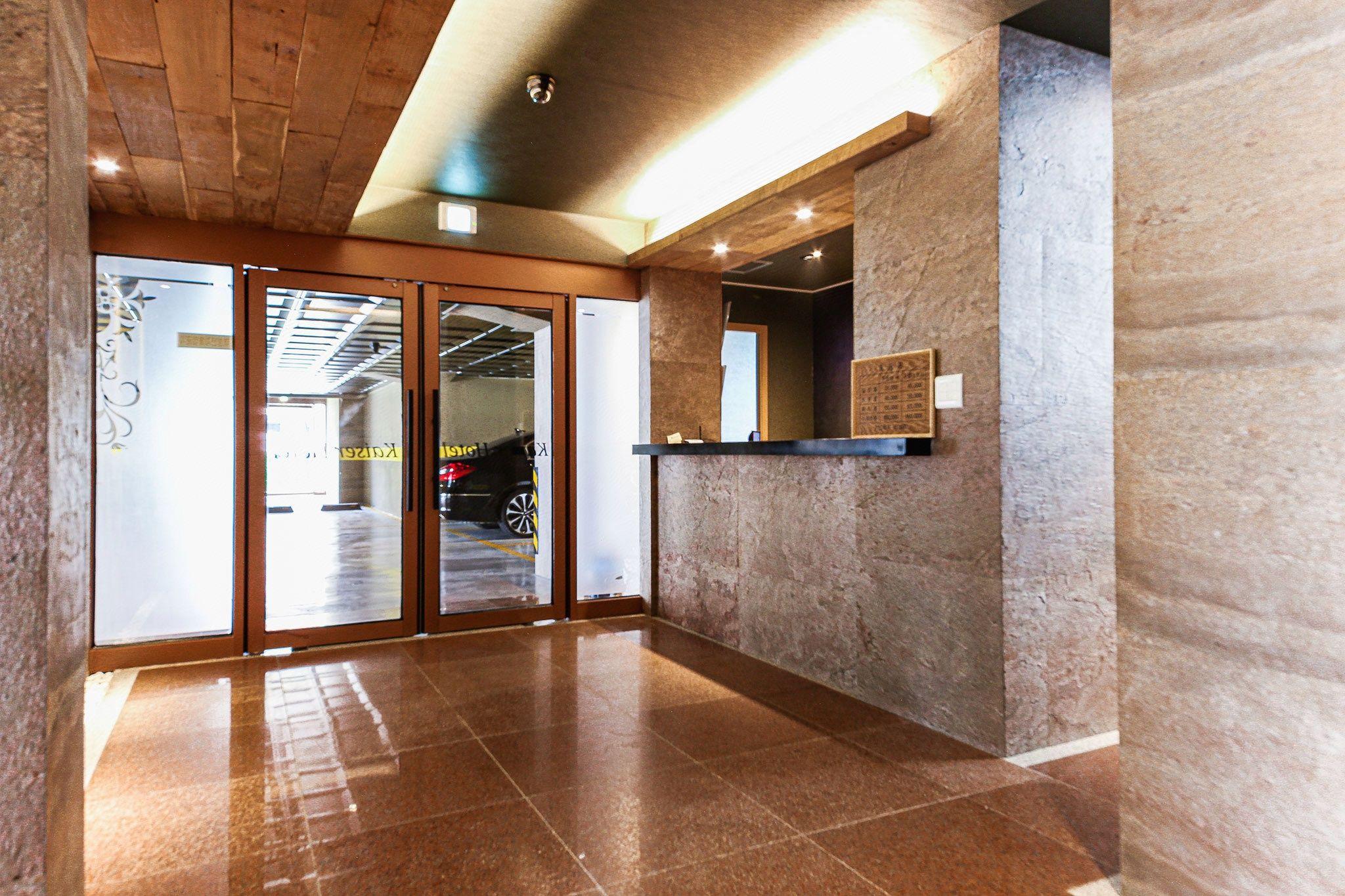 호텔 카이저 (Mokpo Hotel Kaiser)