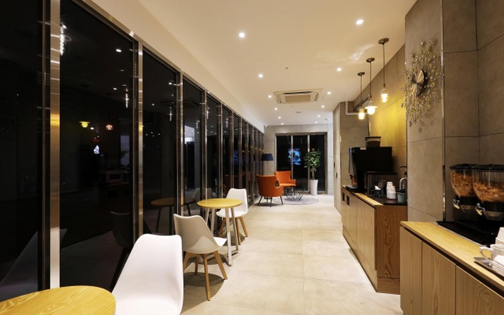 브라운도트 천안성정점 (Brown Dot Cheonan Seongjeong Branch)