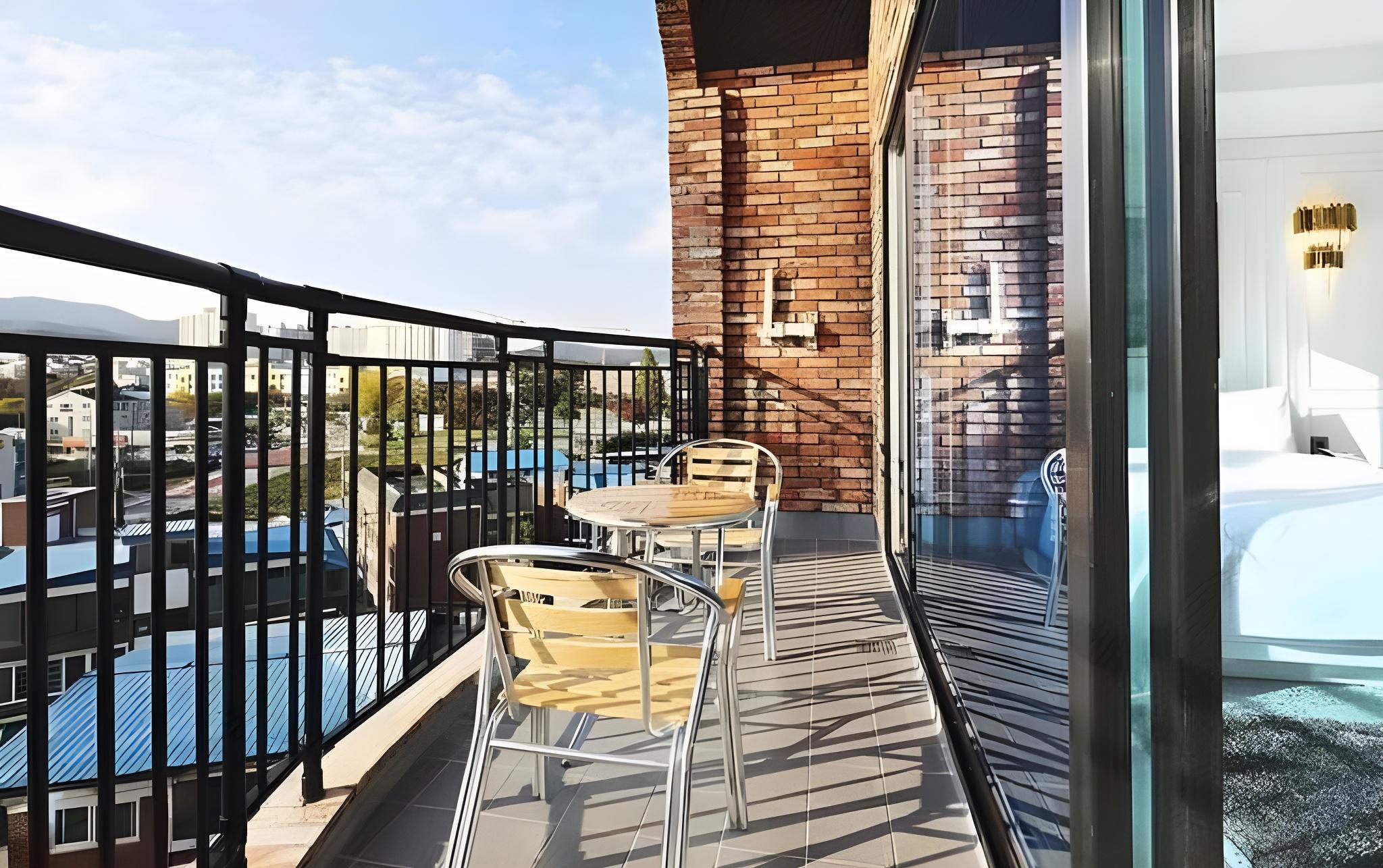 알마 비즈니스 호텔 (Jincheon Alma Business Hotel)