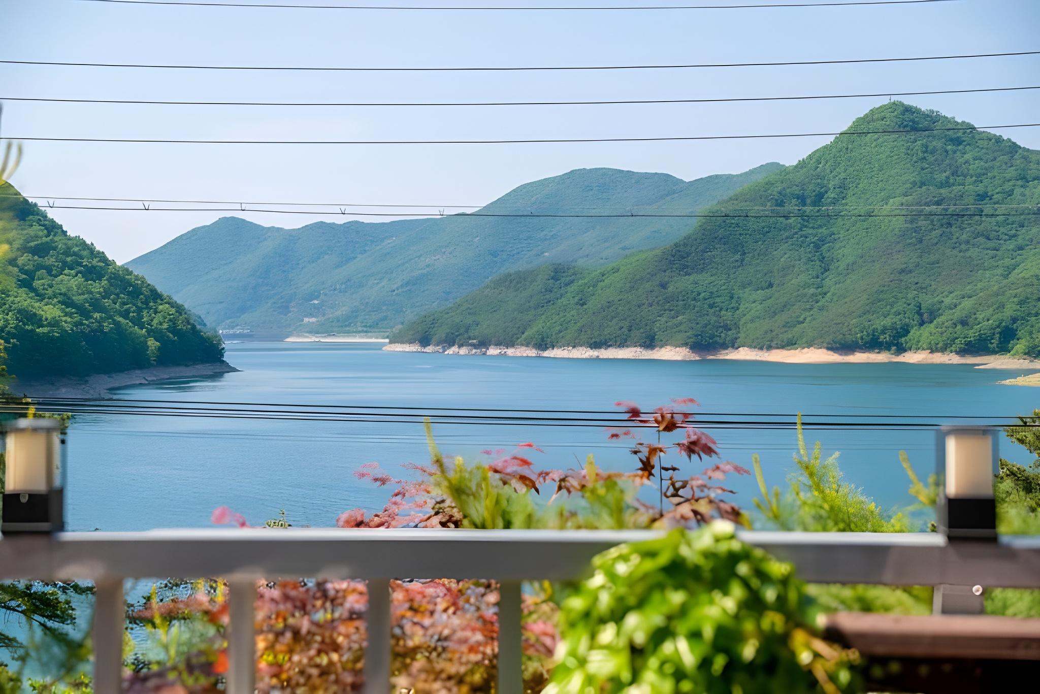 충주 충주호반펜션 (Chungju Chungju Hoban Pension)