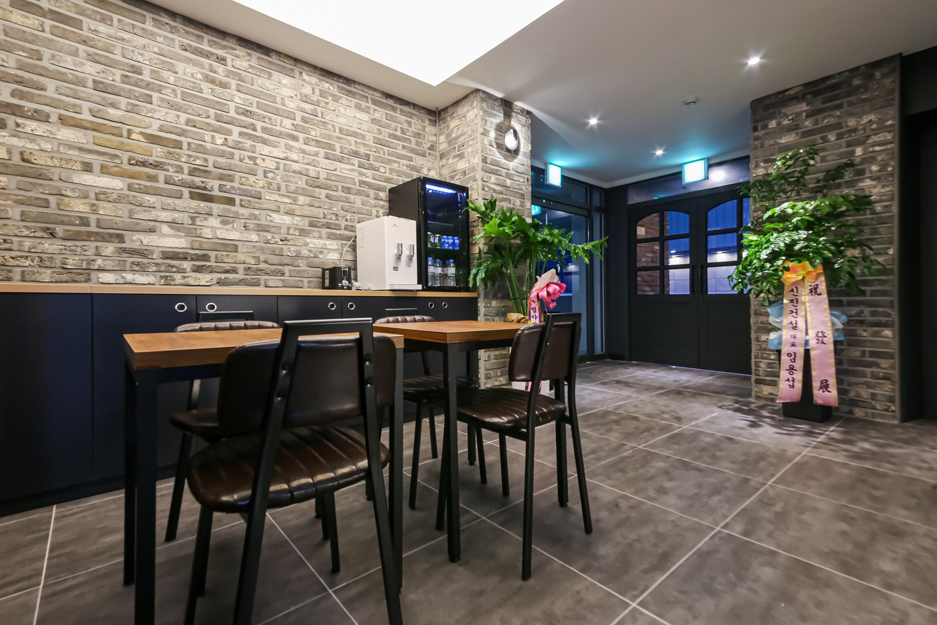 전주 중화산동 스타 호텔(star hotel) (Jeonju Junghwasandong Star Hotel (star hotel))