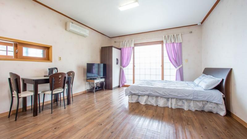 무주 스위트콘도펜션 (Muju Sweet Condo Pension)