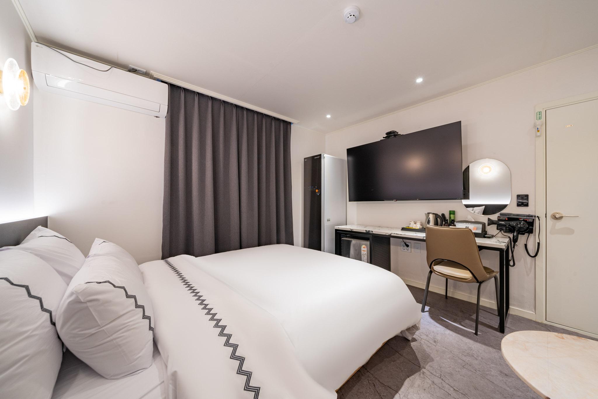 제천 아리호텔 (Jecheon Ari Hotel)