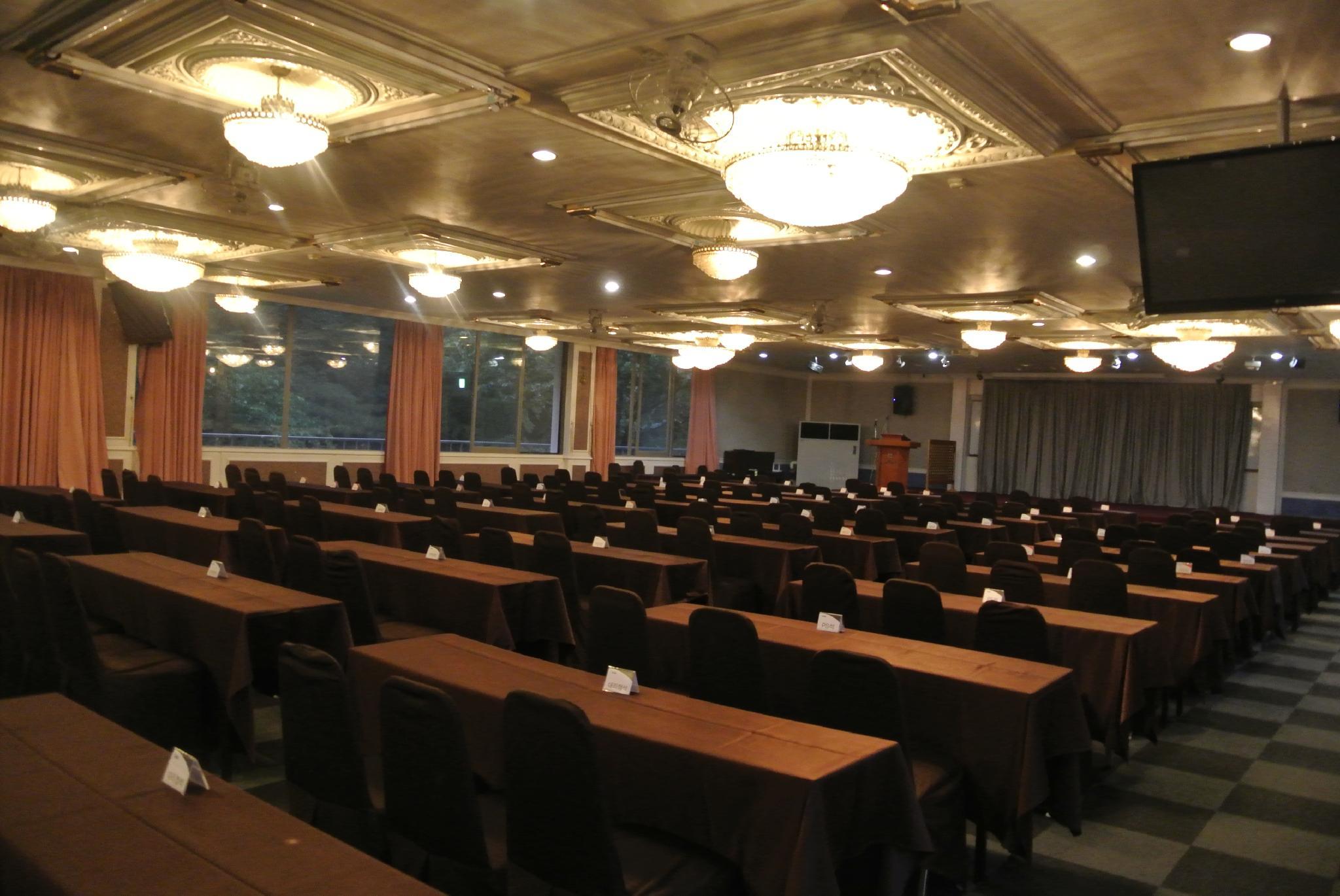 레이크힐스 속리산 호텔 (Lake Hills Sokrisan Hotel)