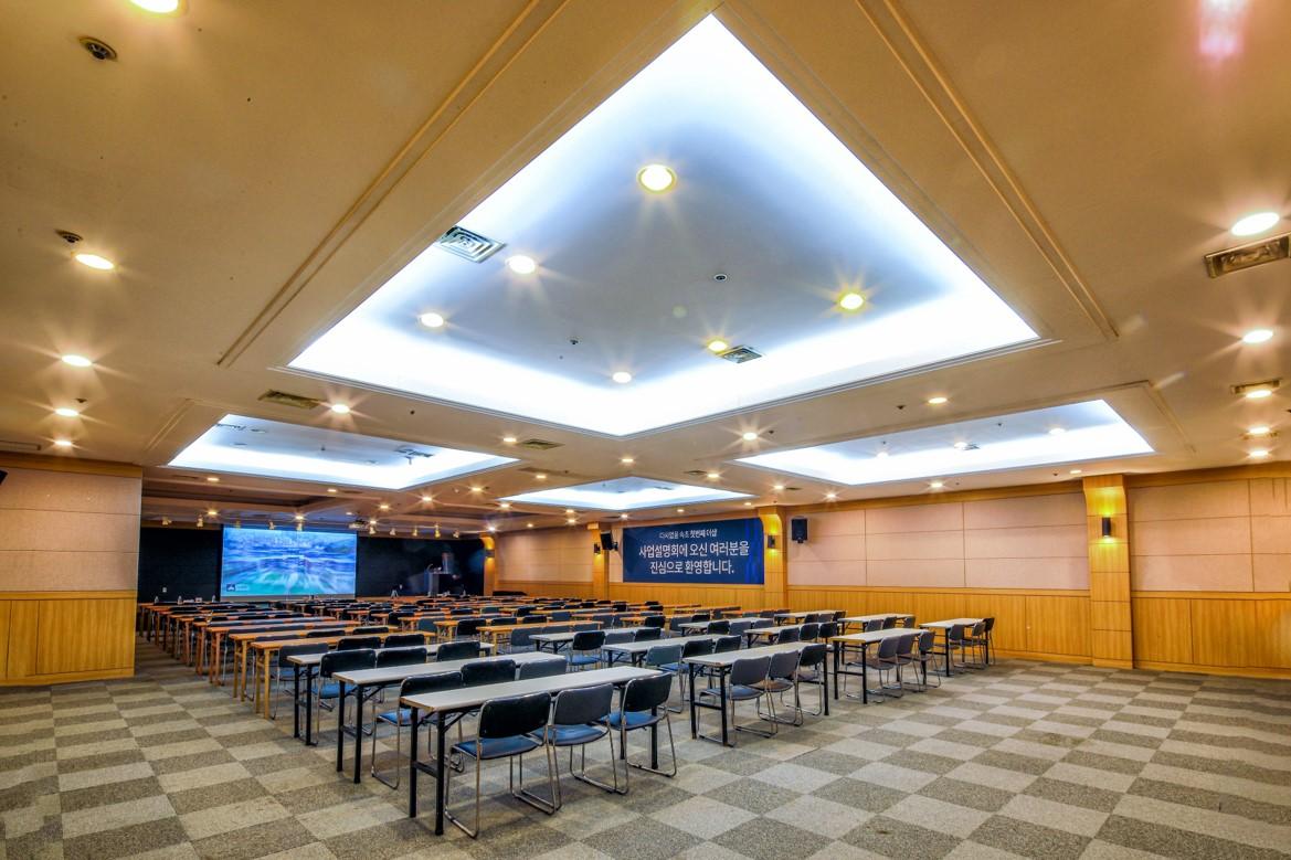 영랑호리조트 (Yeongrangho Resort)