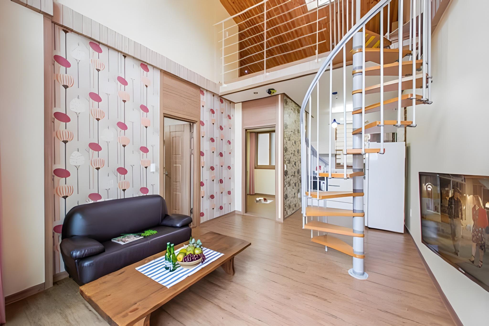 무주 홀리데이펜션 (Muju Holiday Pension)