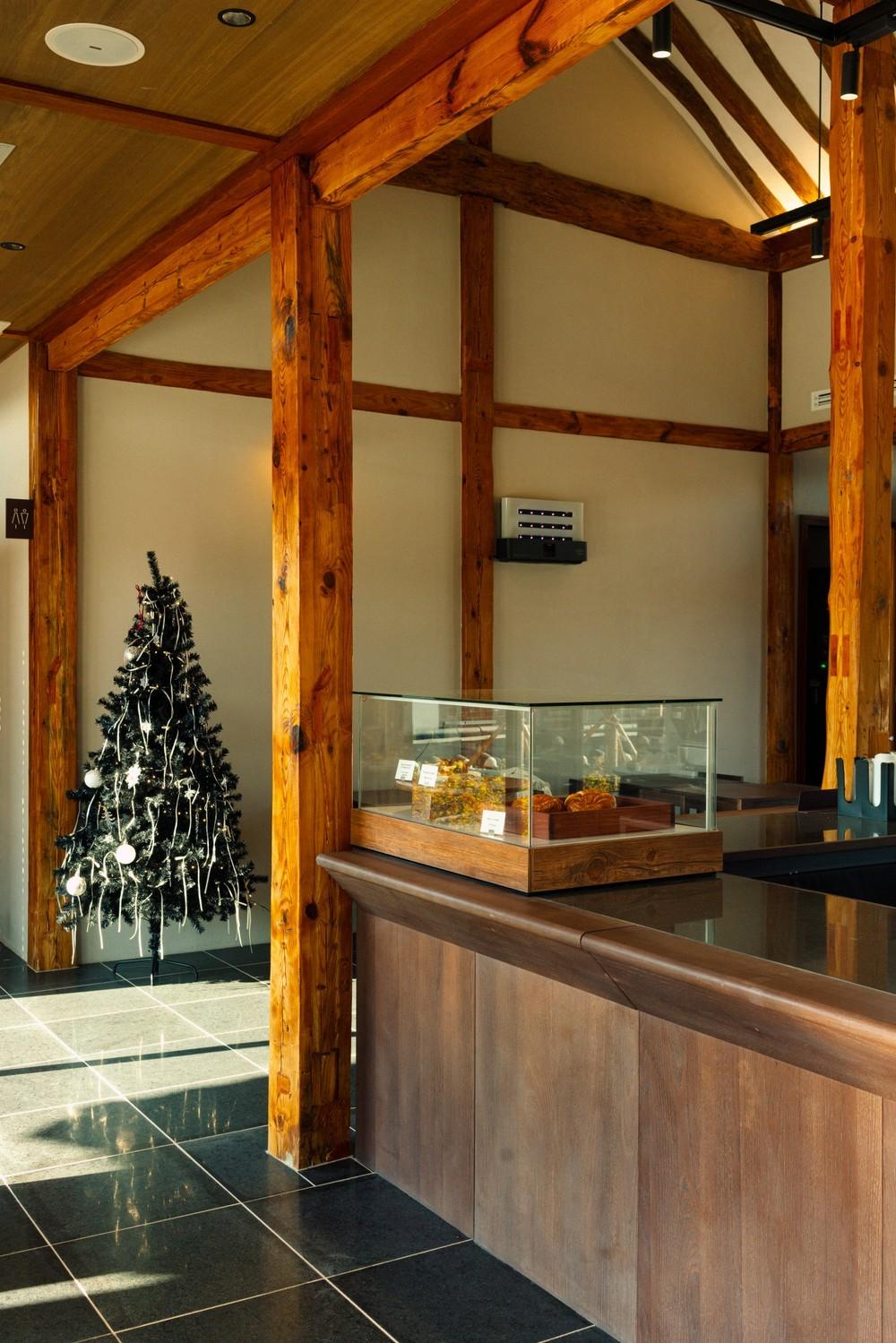 명지각 (Myeongjigak)