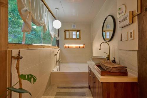 경함정 (GyeongHamjeong)