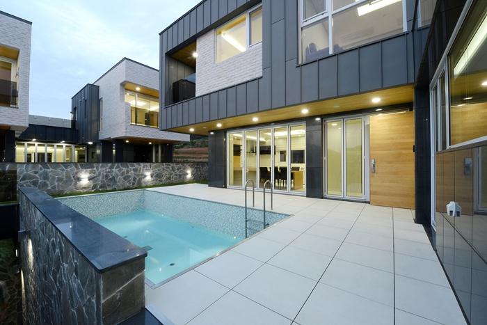 The Comfort Hotel Resort