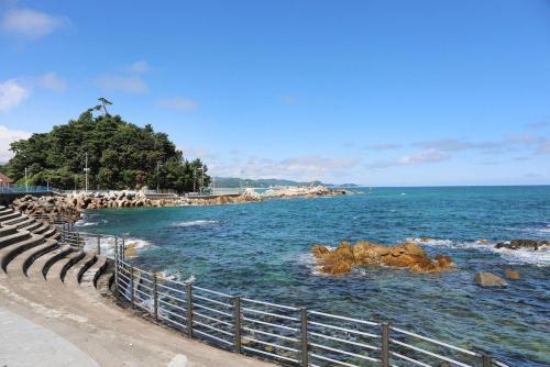 양양 플로라 펜션 (Yangyang Flora Pension)