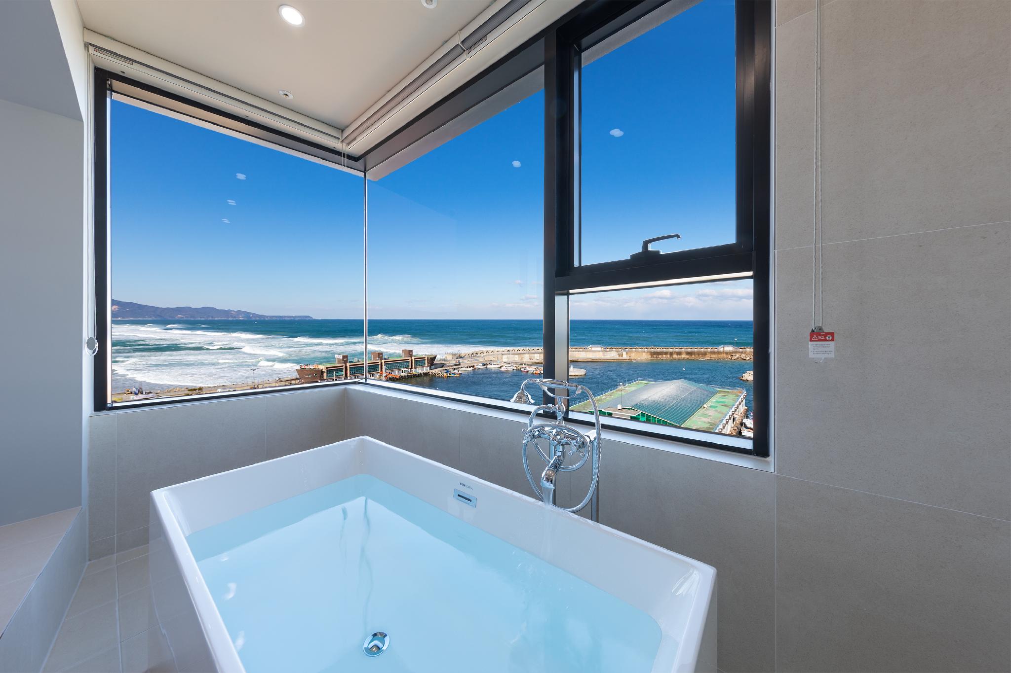 현내면의 프라이빗 하우스 (90m², 침실 2개, 프라이빗 욕실 2개) (Goodstay pier471 luxury rooms)