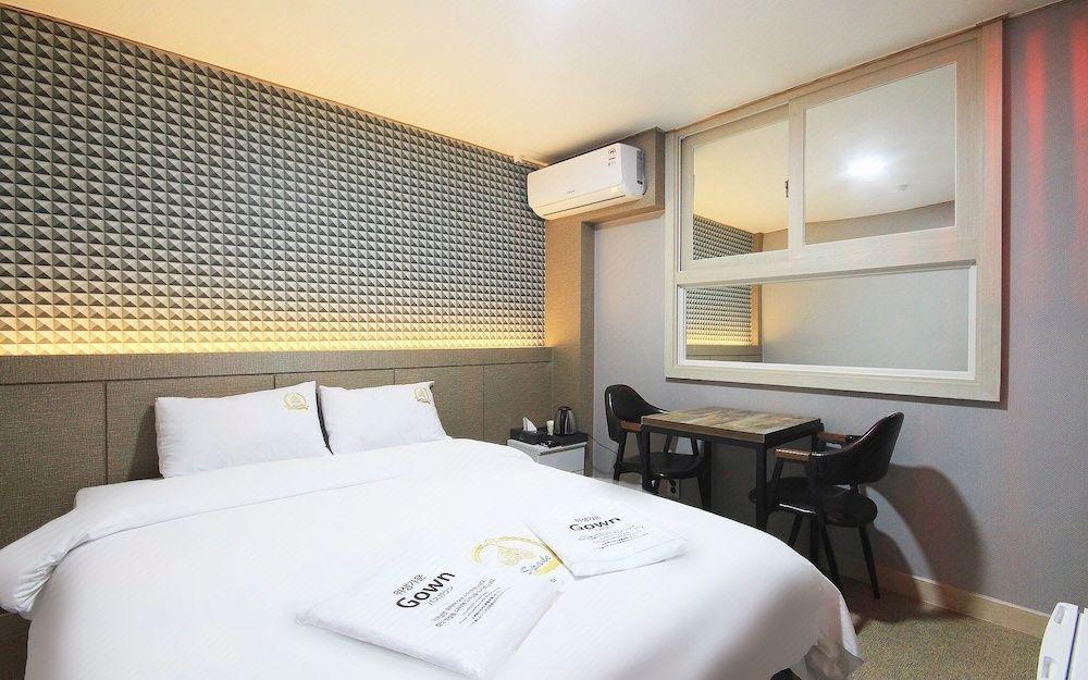 Gwangju Songjeong Station Spede