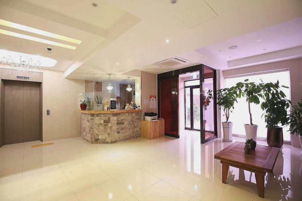 호텔 카몬 (Seocheon Hotel Kamon)