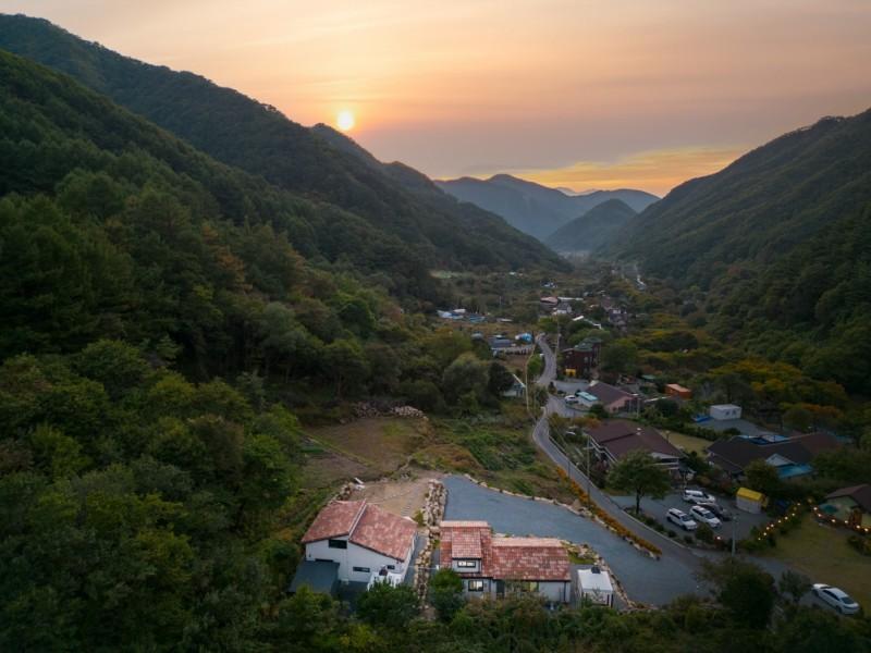 단양 라온솔펜션(소백산입구) (Danyang Raonsol Pension)