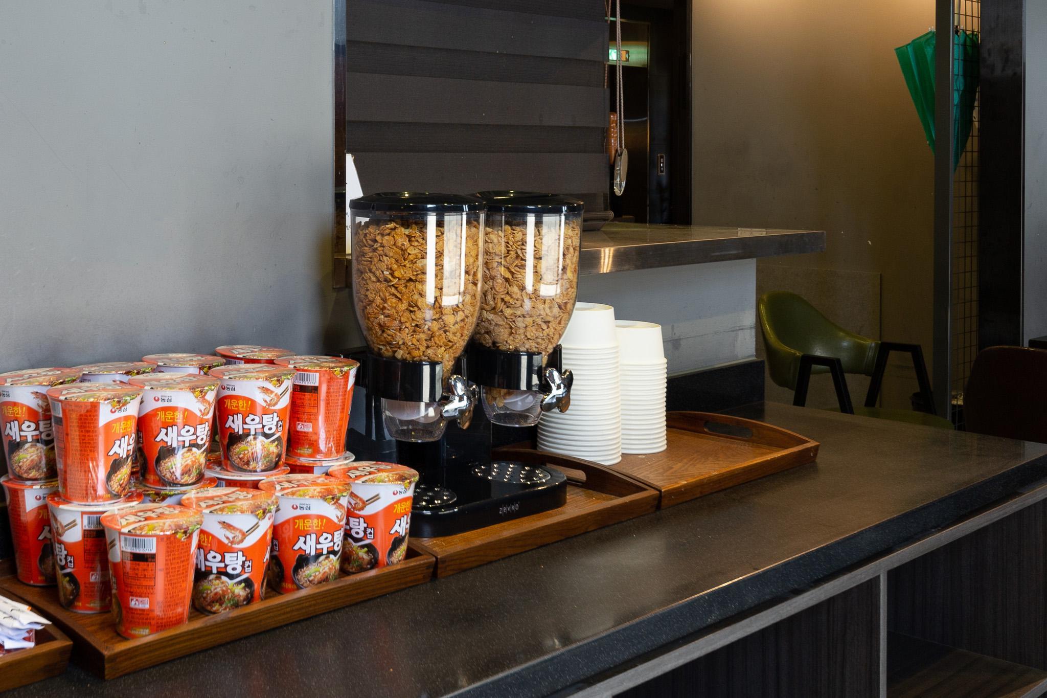 예산 자자호텔 (Yesan JaJa Hotel)