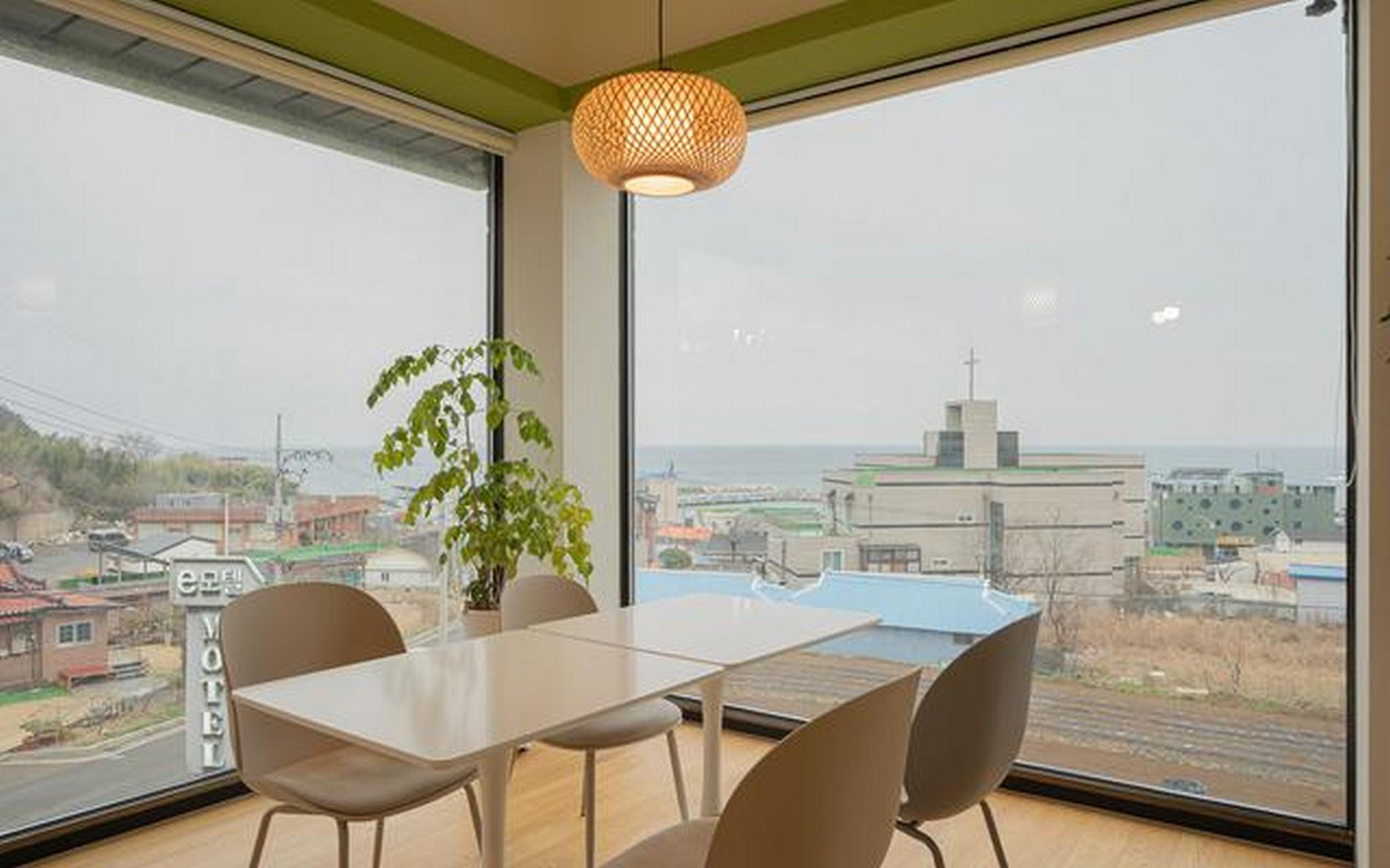 영덕 호텔 글로리엘 (Yeongdeok Hotel Gloryel)