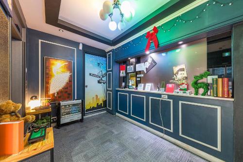 맨하탄 호텔 (Manhattan Hotel)