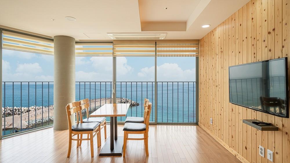 영덕 힐링턴 리조트 펜션 (Yeongdeok Hillington Resort Pension)