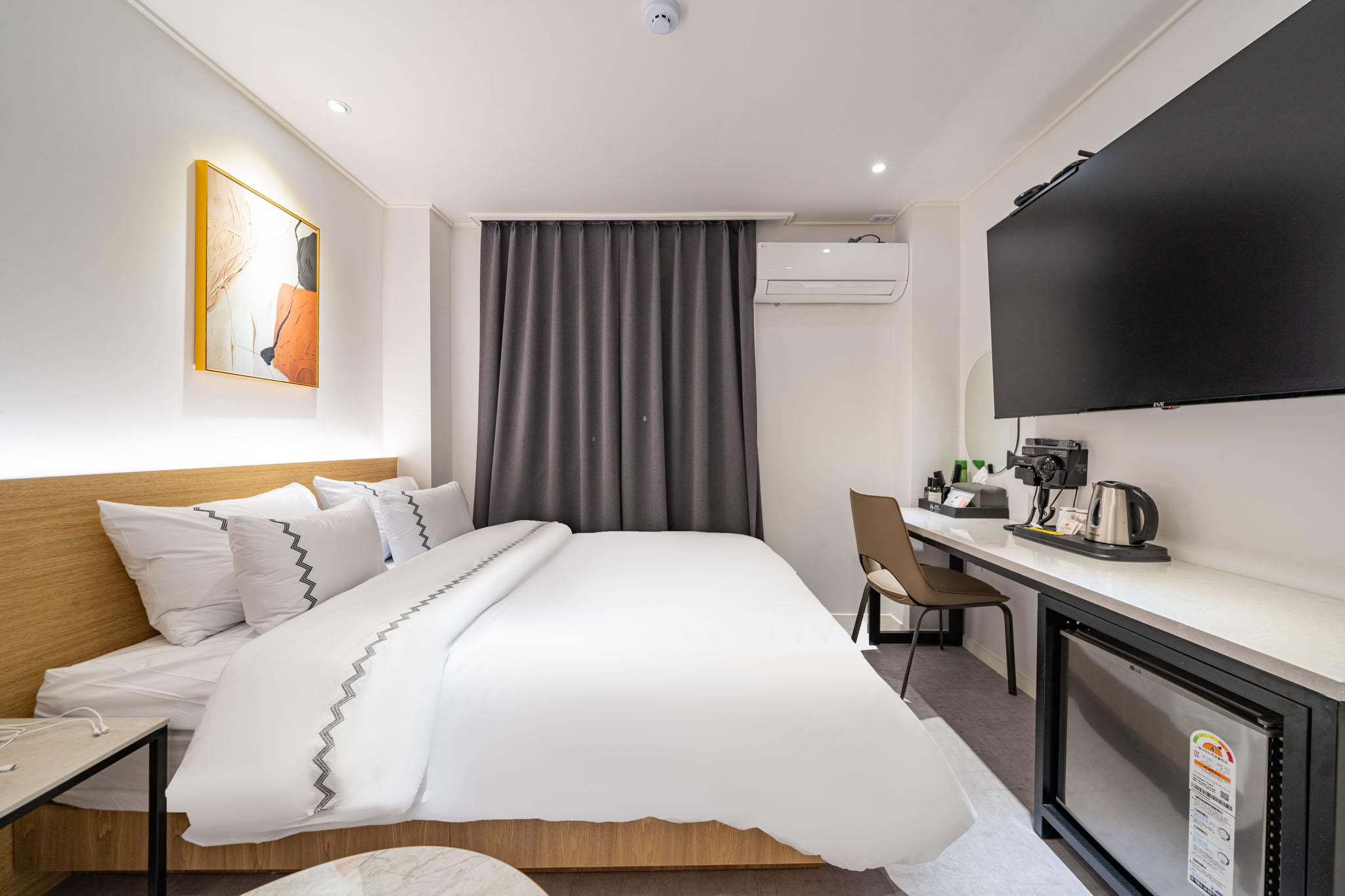 제천 아리호텔 (Jecheon Ari Hotel)