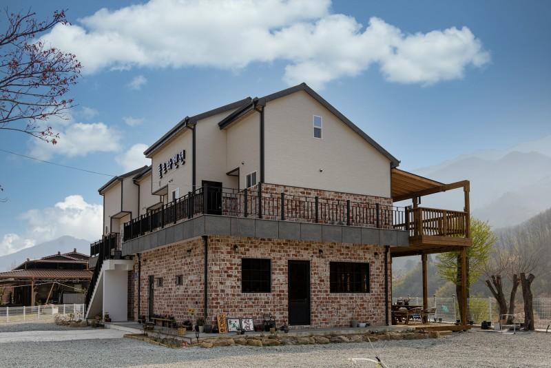 구례 플로라펜션 (Gurye Flora Pension)