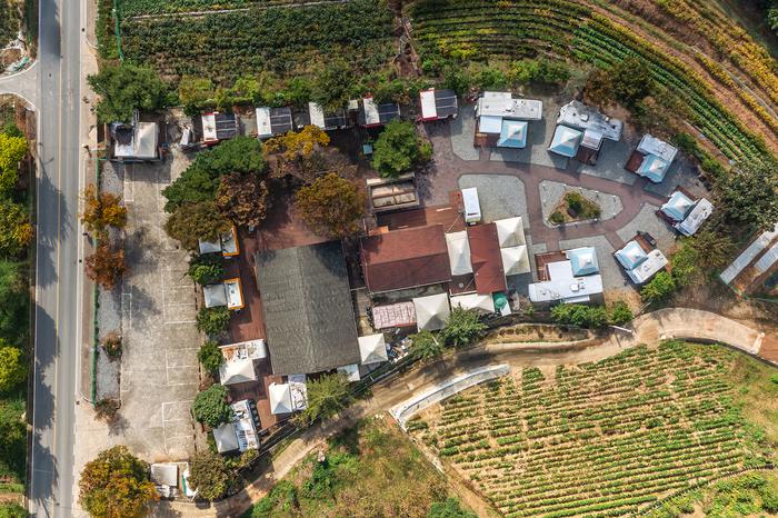 Twins Camping & Caravan