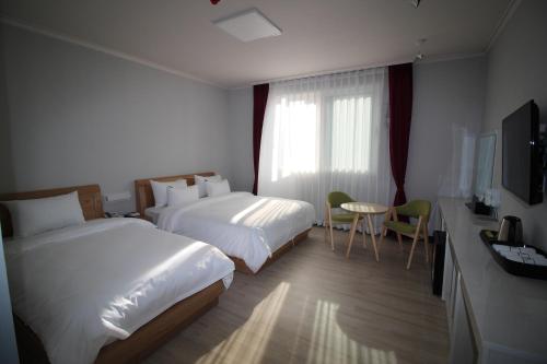 광주 관광 호텔 (Gwangju Tourist Hotel)