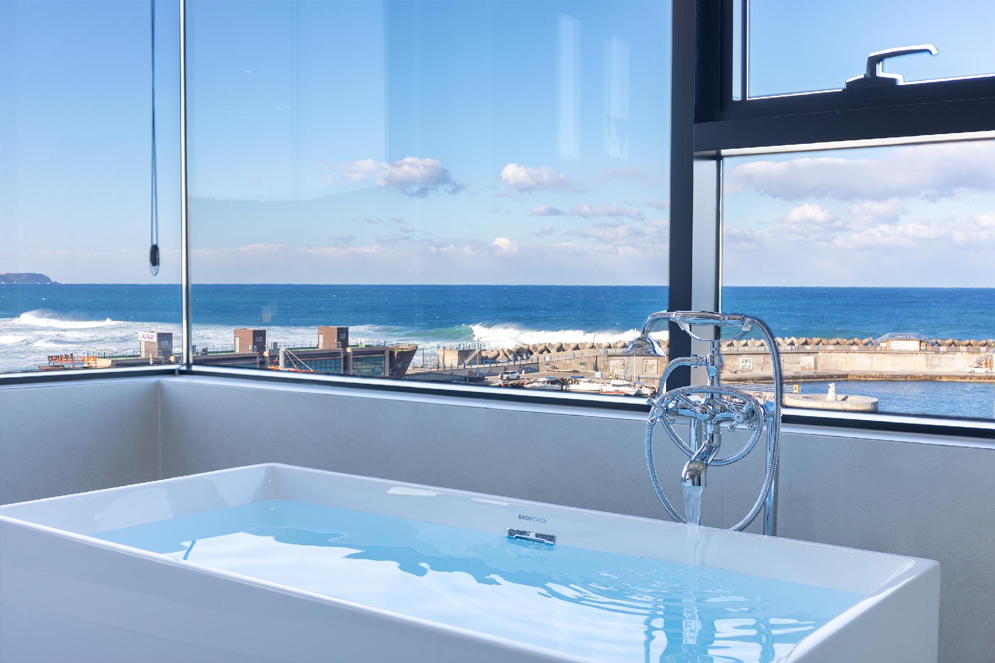 현내면의 프라이빗 하우스 (90m², 침실 2개, 프라이빗 욕실 2개) (Goodstay pier471 luxury rooms)