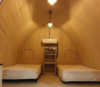 Muju Glamping & Pool Villa Caravan