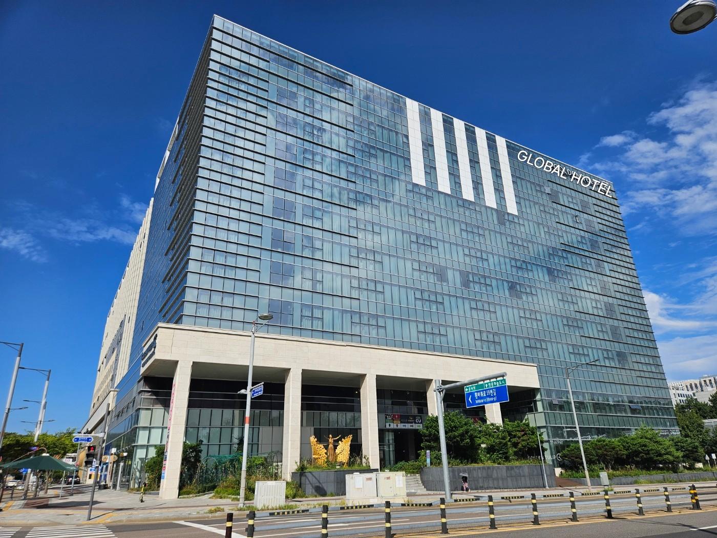 인천공항 글로벌 호텔 앤 스위트 (Incheon Airport Global Hotel N Suites)