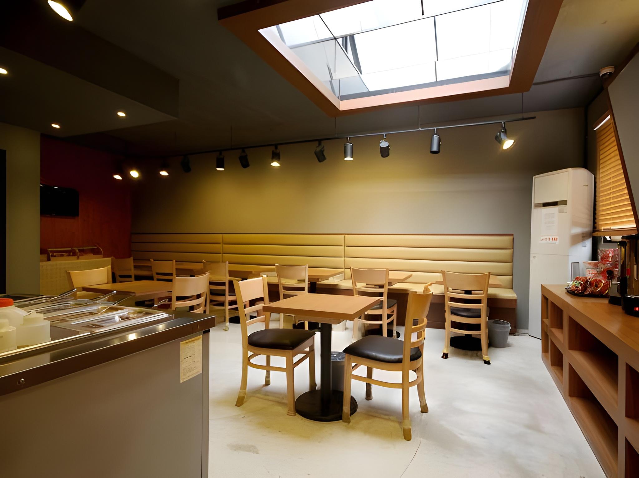 군산 차칸 호텔 (Gunsan Chakan Hotel)