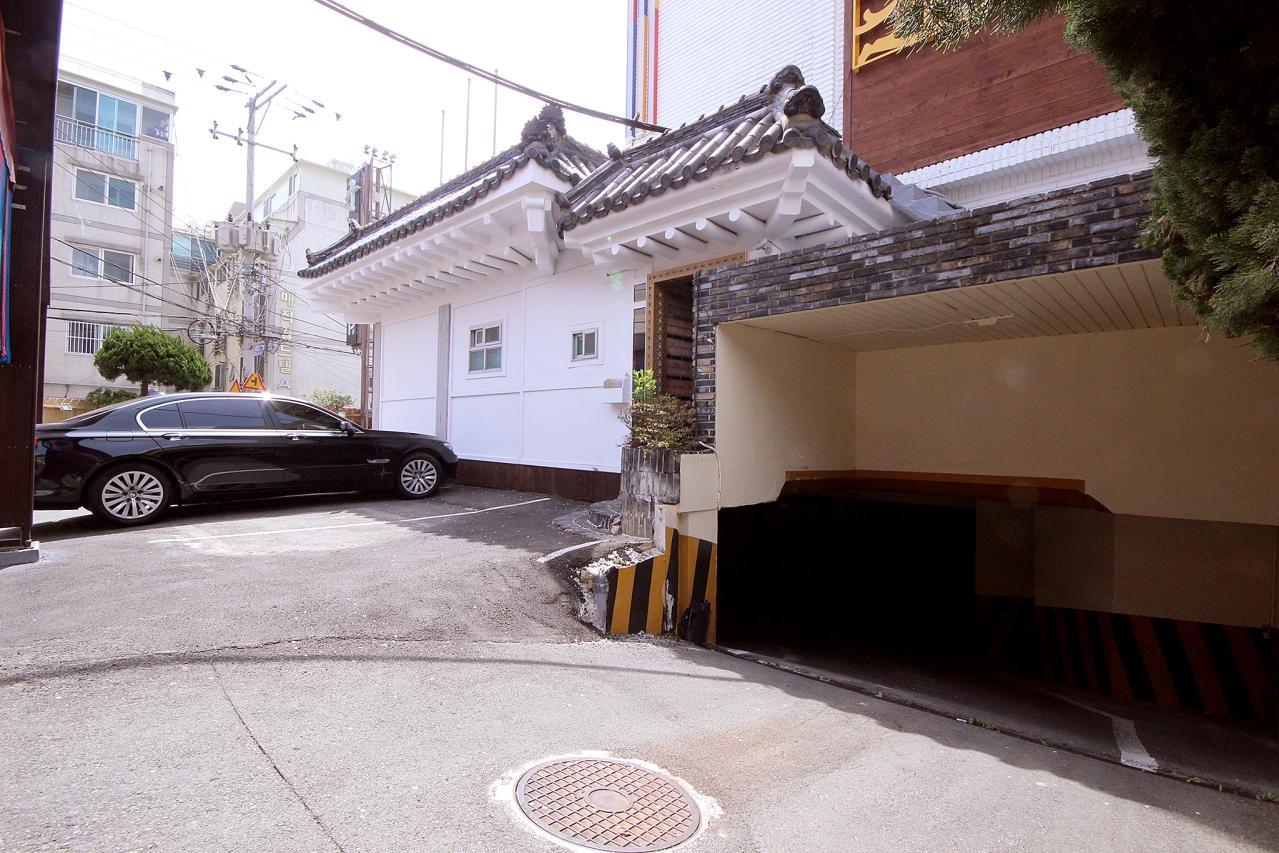 부산 광안리 궁 (Busan Gwanganri Gung)