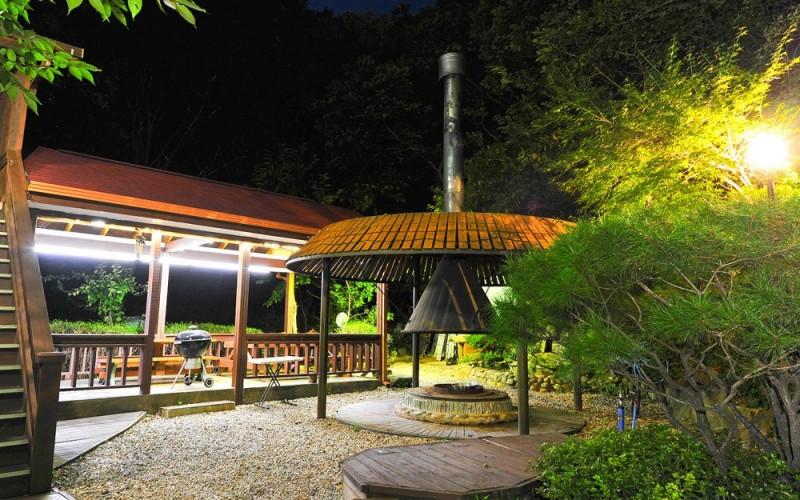 용인 풀하우스펜션 (Yongin Full House Pension)