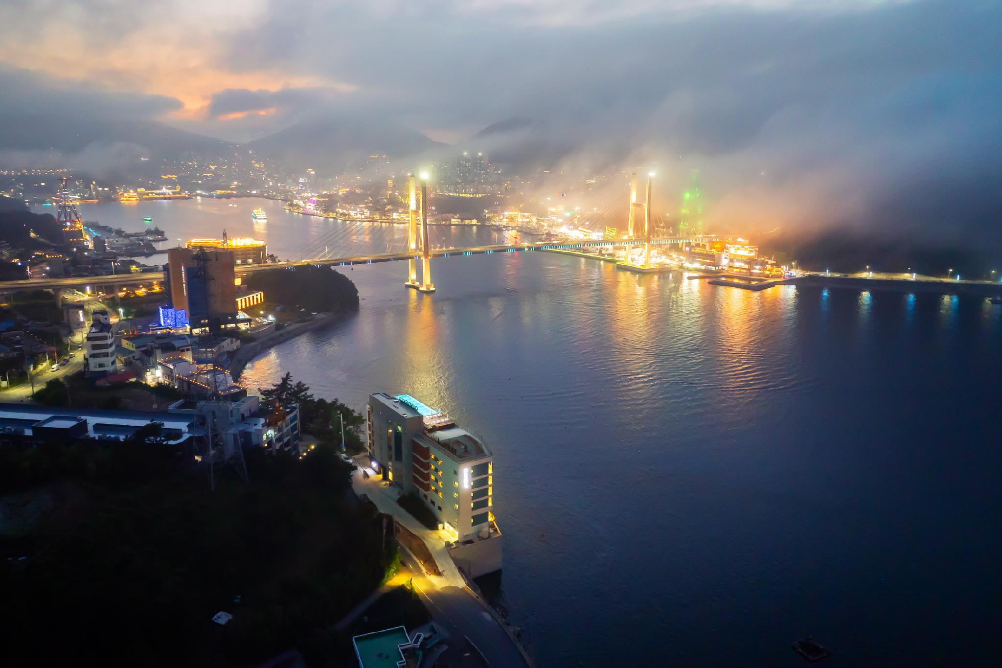 오앤드프 호텔 (Oandf Hotel)