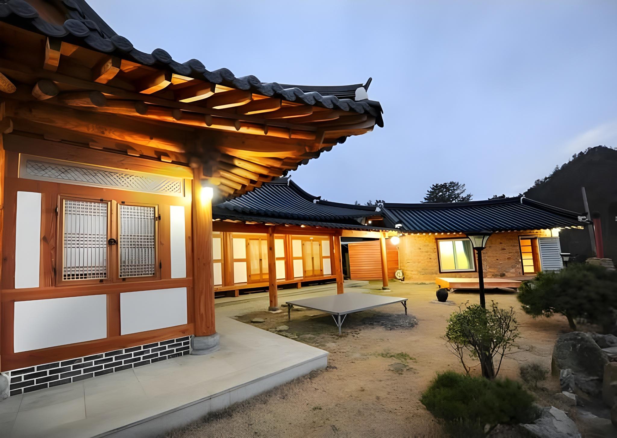 해남 아침의향기펜션 (Haenam Morning Scent Pension)