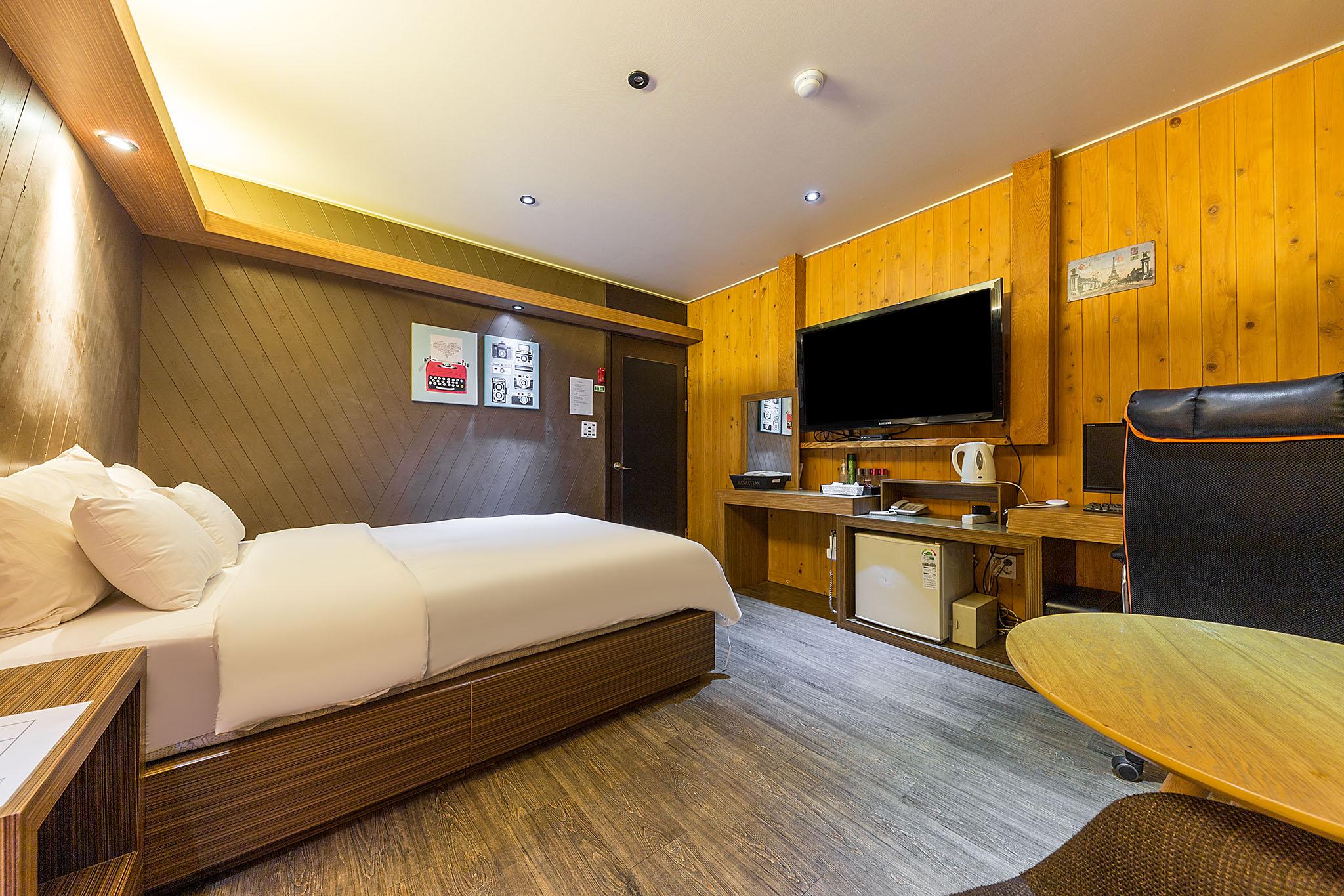 맨하탄 호텔 (Manhattan Hotel)