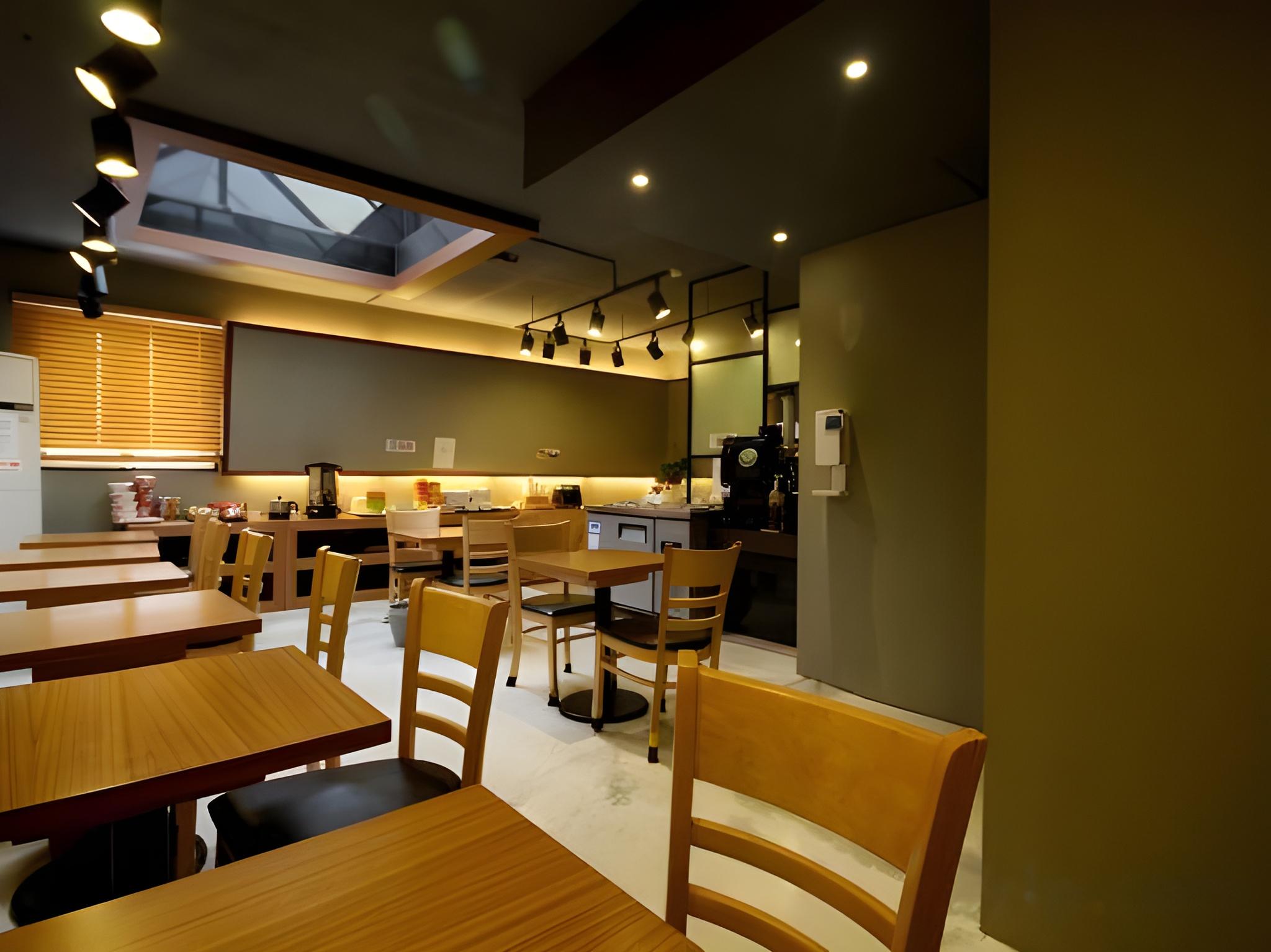 군산 차칸 호텔 (Gunsan Chakan Hotel)