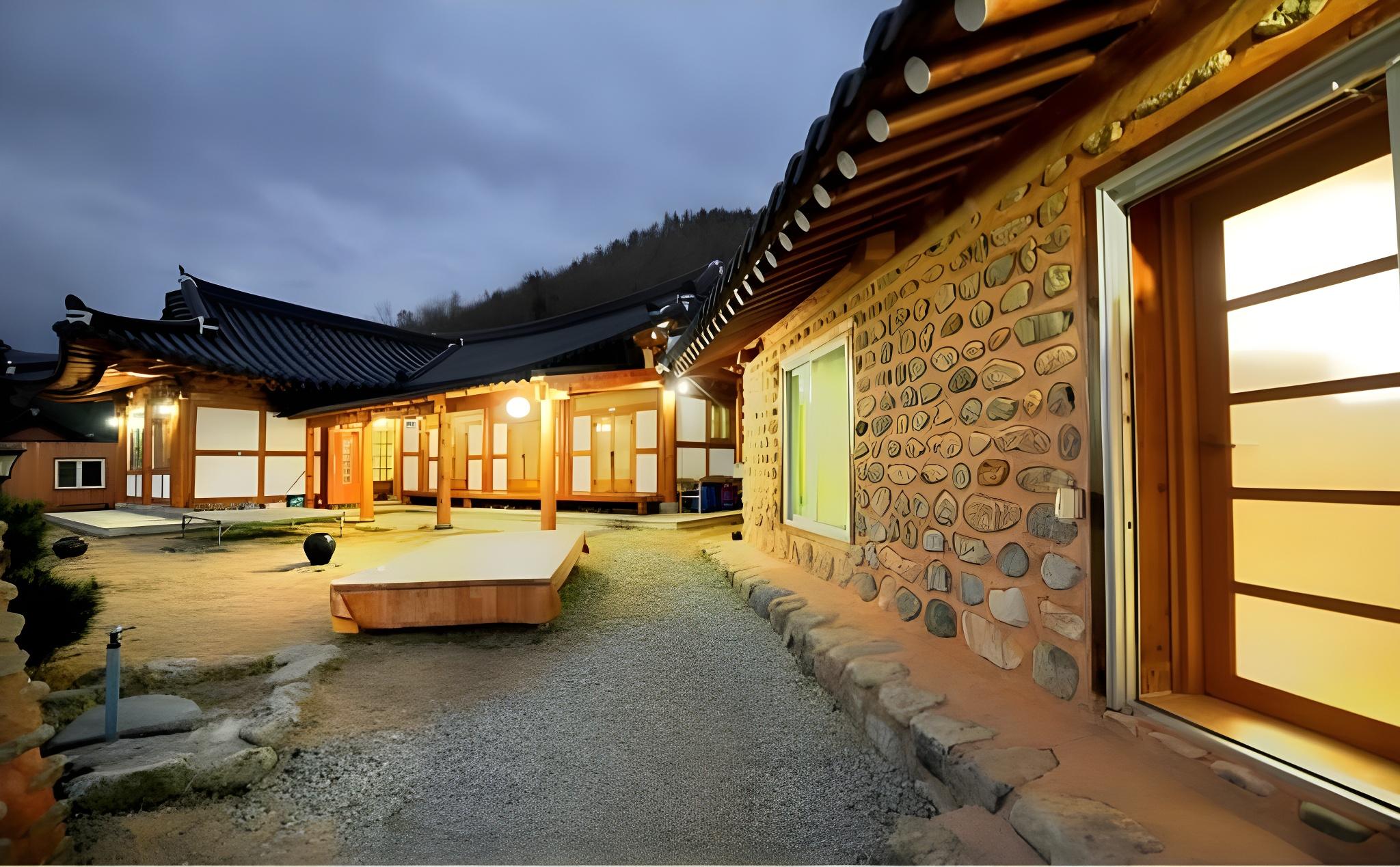 해남 아침의향기펜션 (Haenam Morning Scent Pension)