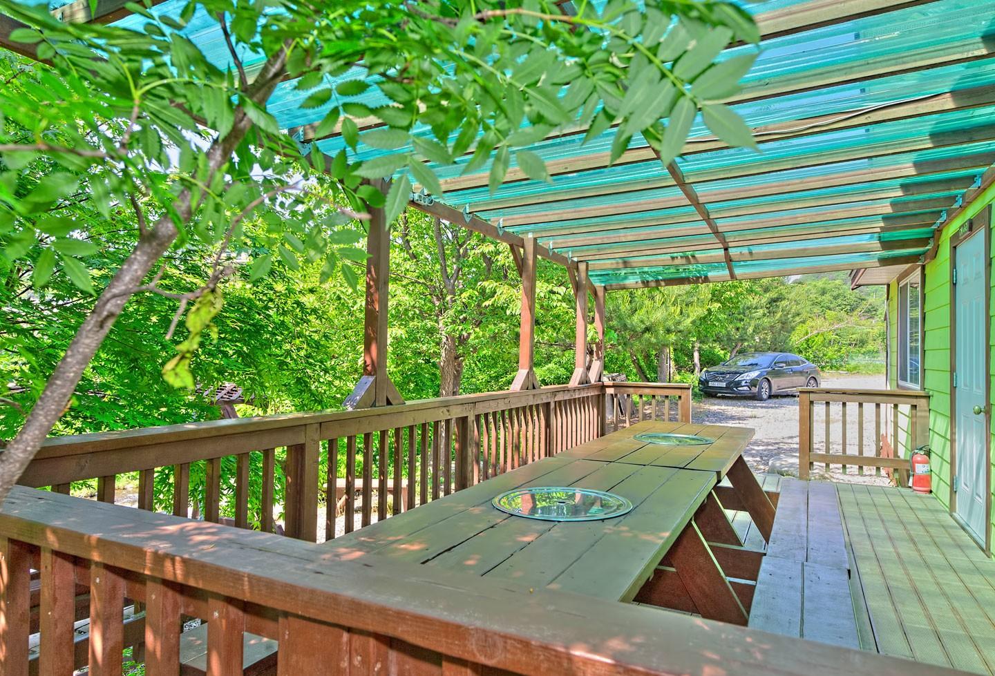 물가에 펜션 (Moolgaae Pension)