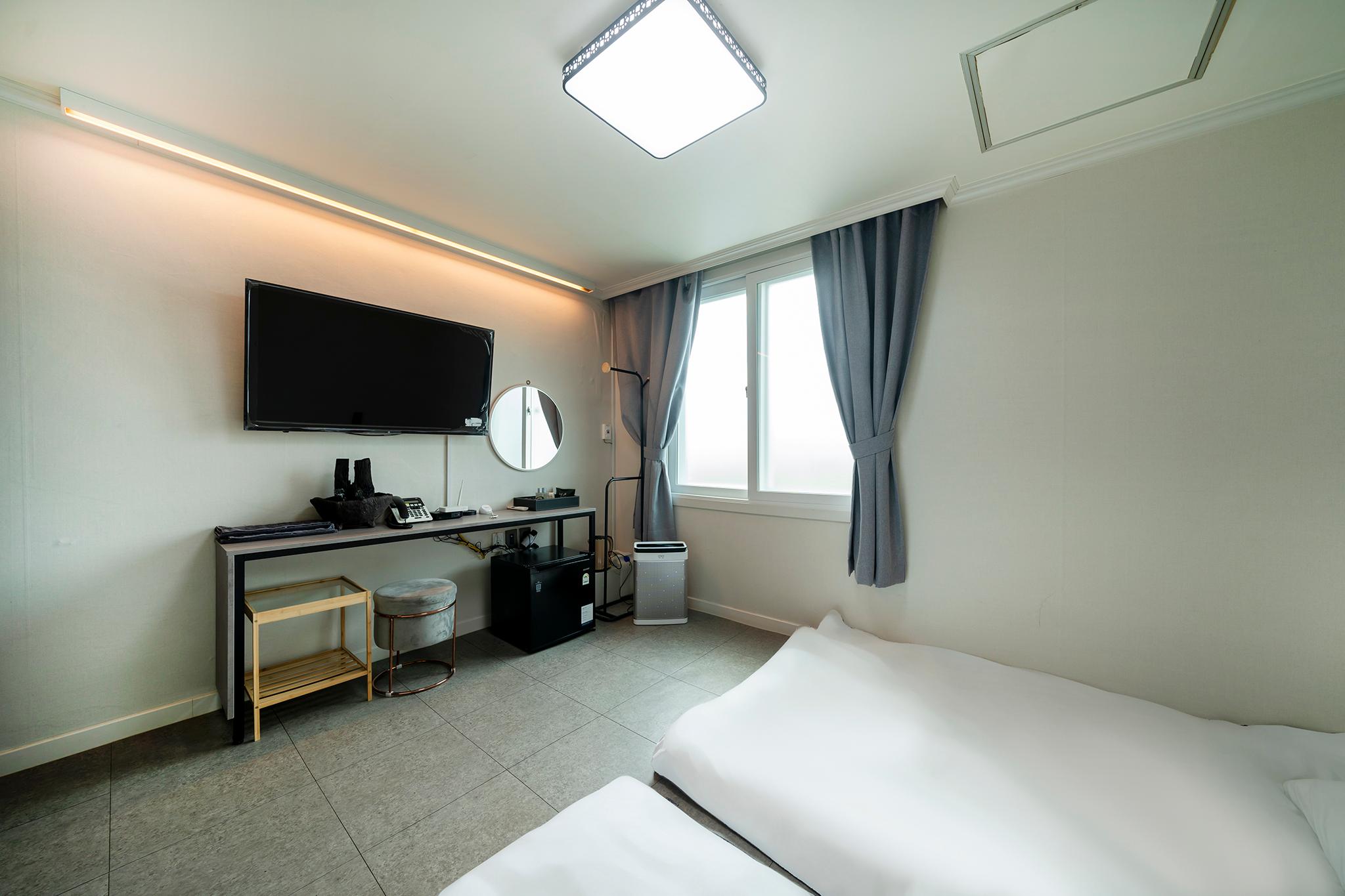 해남 봄 호텔 (Haenam Spring Hotel)